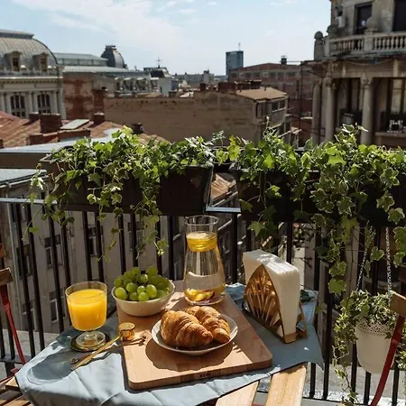Sunny 2Br Flat - Old Town View Apartment Bucharest Exterior photo