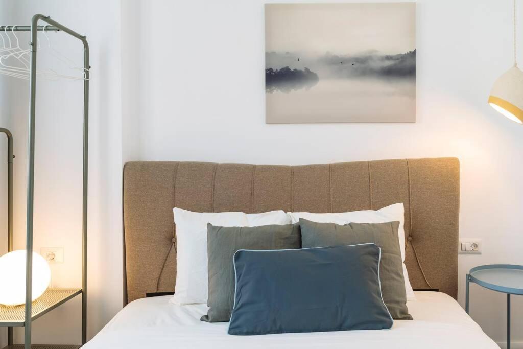 דירה Sunny 2br Flat - Old Town View *
