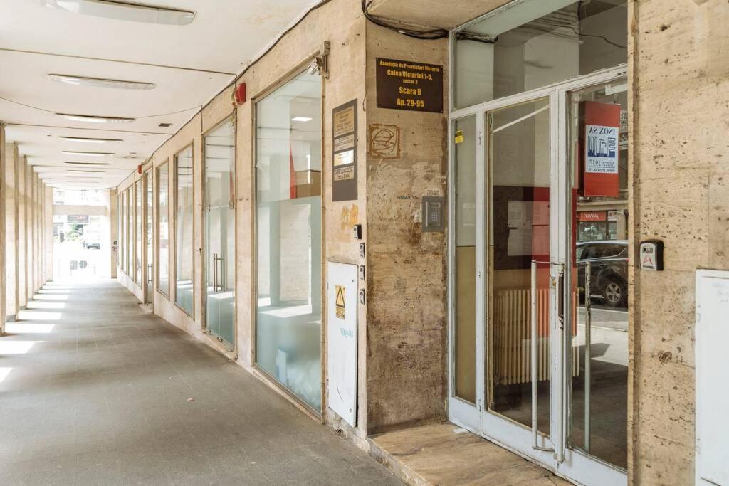 Sunny 2br Flat - Old Town View דירה